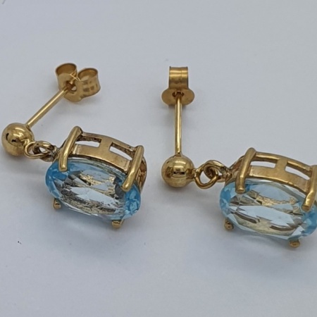 18ct YG Aquamarine Drop Earrings 