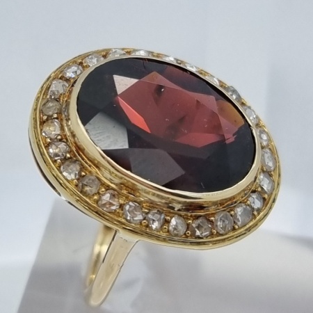  Vintage Garnet Diamond Cocktail Ring