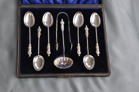 Boxed Apostle Silver Teaspoons with Sifter