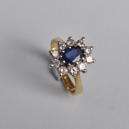 Sapphire and diamond Cluster