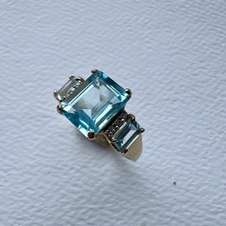 Aquamarine Emerald Cut with Baguette Accent